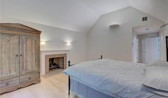 137 Signal Ridge Way, East Greenwich, RI 02818