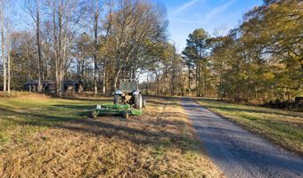 3289 Floyd Springs Rd NE, Armuchee, GA 30105