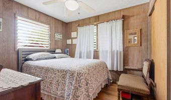 66-409 Paalaa Rd B, Haleiwa, HI 96712