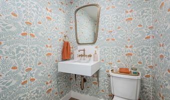 21753 CLEAR CREEK Ln, Aldie, VA 20105