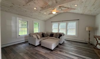 463 Doodletown Rd, Ancram, NY 12502