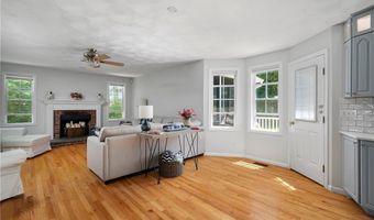 15 Steer Rd, Cumberland, RI 02864
