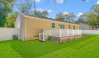 79 Sloop Creek Rd, Bayville, NJ 08721