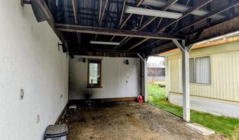968 Roosevelt Rd, Bonners Ferry, ID 83805