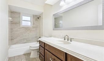 249 SOMERSET St, Laplace, LA 70068