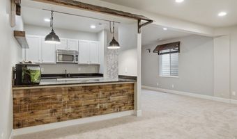 882 Jenny Ln, Berthoud, CO 80513