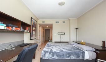 20201 E Country Club Dr 901, Aventura, FL 33180