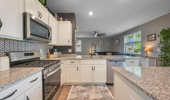 32 PINYON Ct, Dover, DE 19904