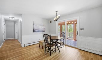 5 Pinecrest Cir, Bedford, NH 03110