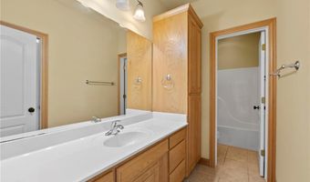 3902 NE Cadbury Ave, Bentonville, AR 72712