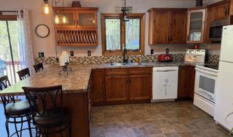 1196 Bancroft Rd, Becket, MA 01223
