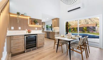 7137 Kamilo St, Honolulu, HI 96825