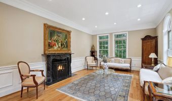 10813 LOCKLAND Rd, Potomac, MD 20854
