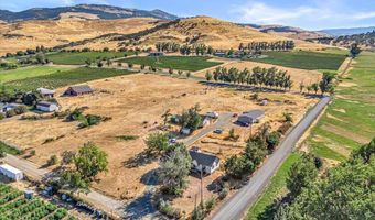 1330 N Mountain Ave, Ashland, OR 97520