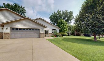 1802 Crystal Dr, Albert Lea, MN 56007