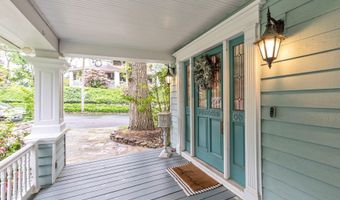 29 Grand Ave, Atlantic Highlands, NJ 07716