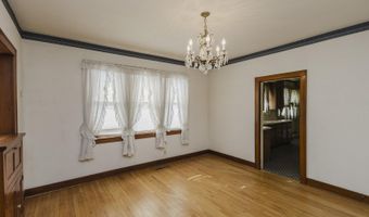 1147 State St, Augusta, KS 67010