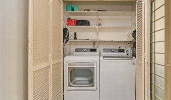1927 Glendon Ave 201, Los Angeles, CA 90025