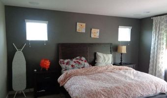 240 N SENATE St, Chandler, AZ 85225