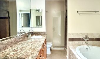 5241 Colodny Dr 403, Agoura Hills, CA 91301
