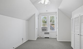 23 W 42ND St 3, Bayonne, NJ 07002