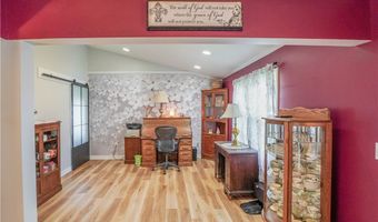 2077 Daniels Ave, Akron, OH 44312