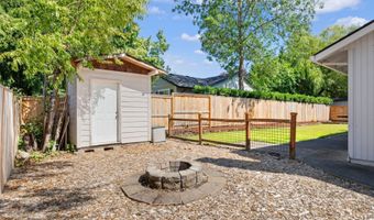 2530 SW LENORE Dr, Beaverton, OR 97003
