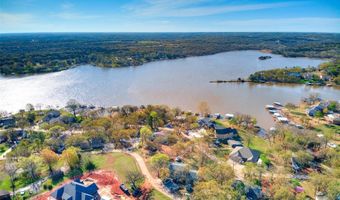 208 W Shore Dr, Arcadia, OK 73007