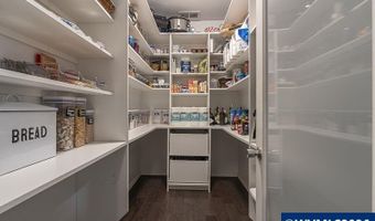 11364 James Way Dr SE, Aumsville, OR 97325