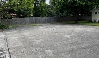 613 N 3rd St, Bardstown, KY 40004