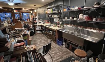 1020 16th St, Bedford, IN 47421