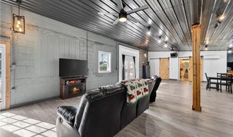 405 N Virginia Ave, Adrian, MO 64720