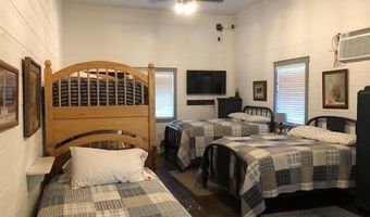 933 E Quarry Rd, London, TX 76854