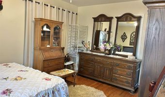 1213 VINE St, Anniston, AL 36207