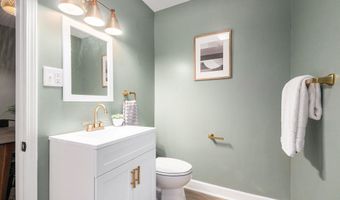 7058 Fillmore St, Allendale, MI 49401