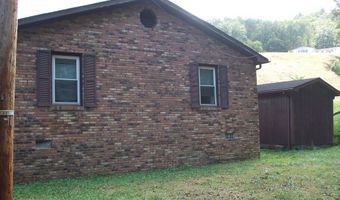 57 Hopson St, Auxier, KY 41602