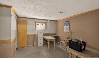 1355 S Shilling Ave, Blackfoot, ID 83221