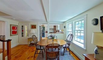 12 Sherman St, Newport, RI 02840