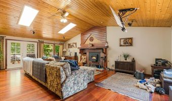 20525 E MOUNTAIN COUNTRY Ln, Brightwood, OR 97011