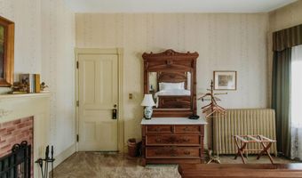 124 Elm St, Bennington, VT 05201