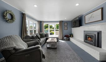 1858 5TH St, Astoria, OR 97103