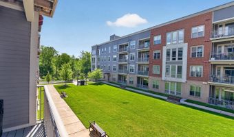 6101 FAIRVIEW FARM Dr 207, Alexandria, VA 22315