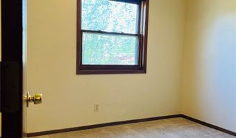 2121 Greene St, Adel, IA 50003