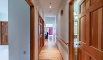 1312 VILLAGE Loop, Bandon, OR 97411