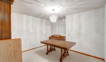 5241 Dommers Dr, Fitchburg, WI 53711