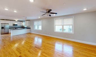 45 Spring St 12A, Boston, MA 02132