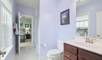 7 HEARTWOOD Ter, Rockville, MD 20855