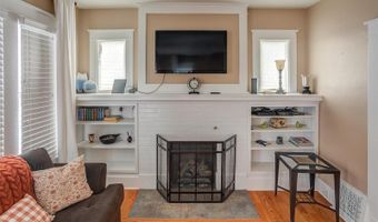 1620 Clawson St, Alton, IL 62002