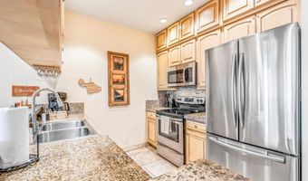 155 WAILEA IKE Pl 111, Kihei, HI 96753