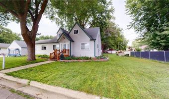 705 Glenview Dr, Albert Lea, MN 56007
